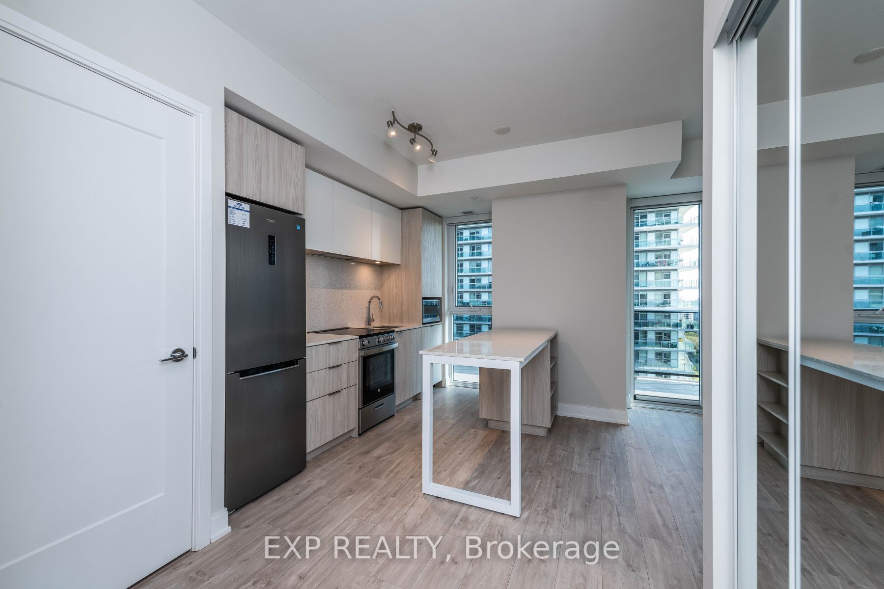 70 Annie Craig Drive, #1508