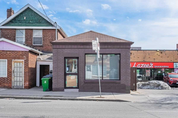 571 Rogers Rd, Toronto