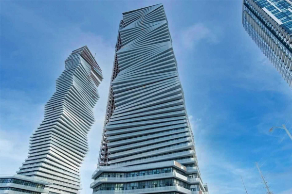 3900 Confederation Pkwy, Mississauga