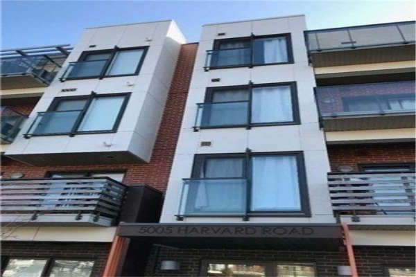 5005 Harvard Rd, Mississauga