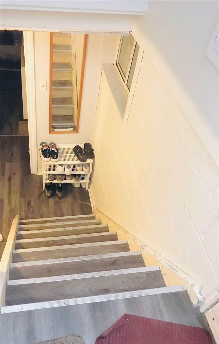 66 Fairglen Avenue