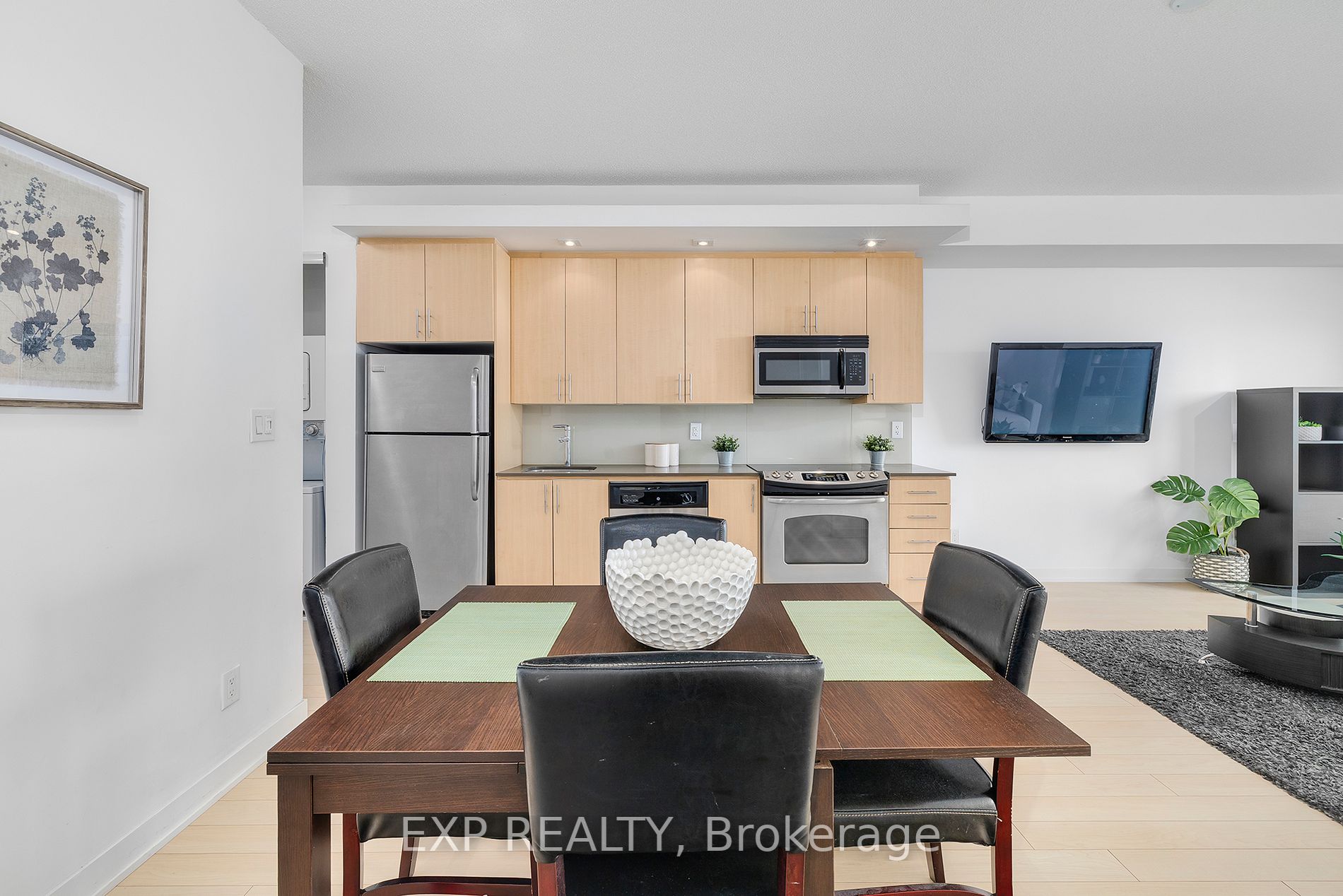 Listing W5991408 - Large Photo # 3
