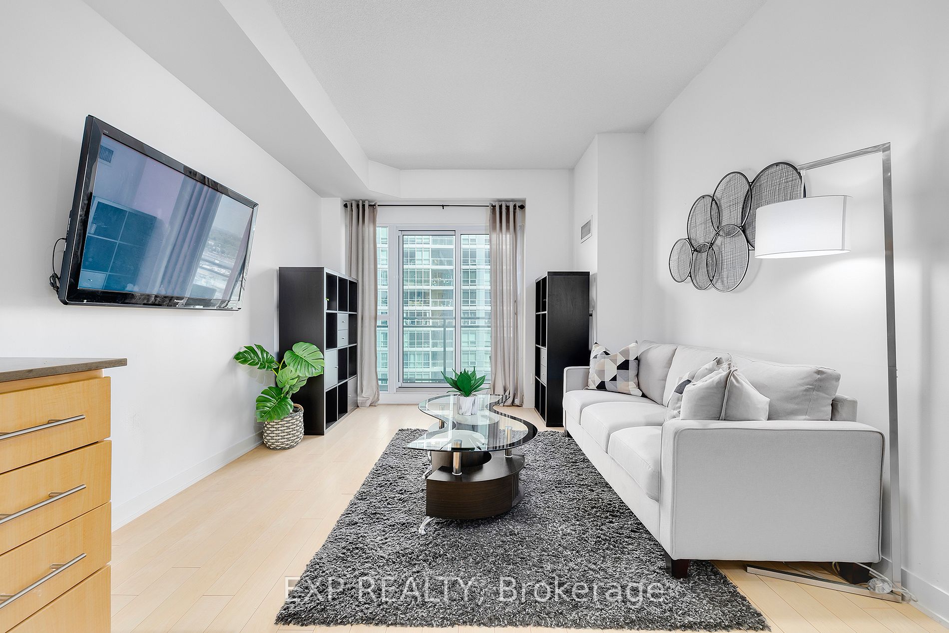 Listing W5991408 - Large Photo # 4
