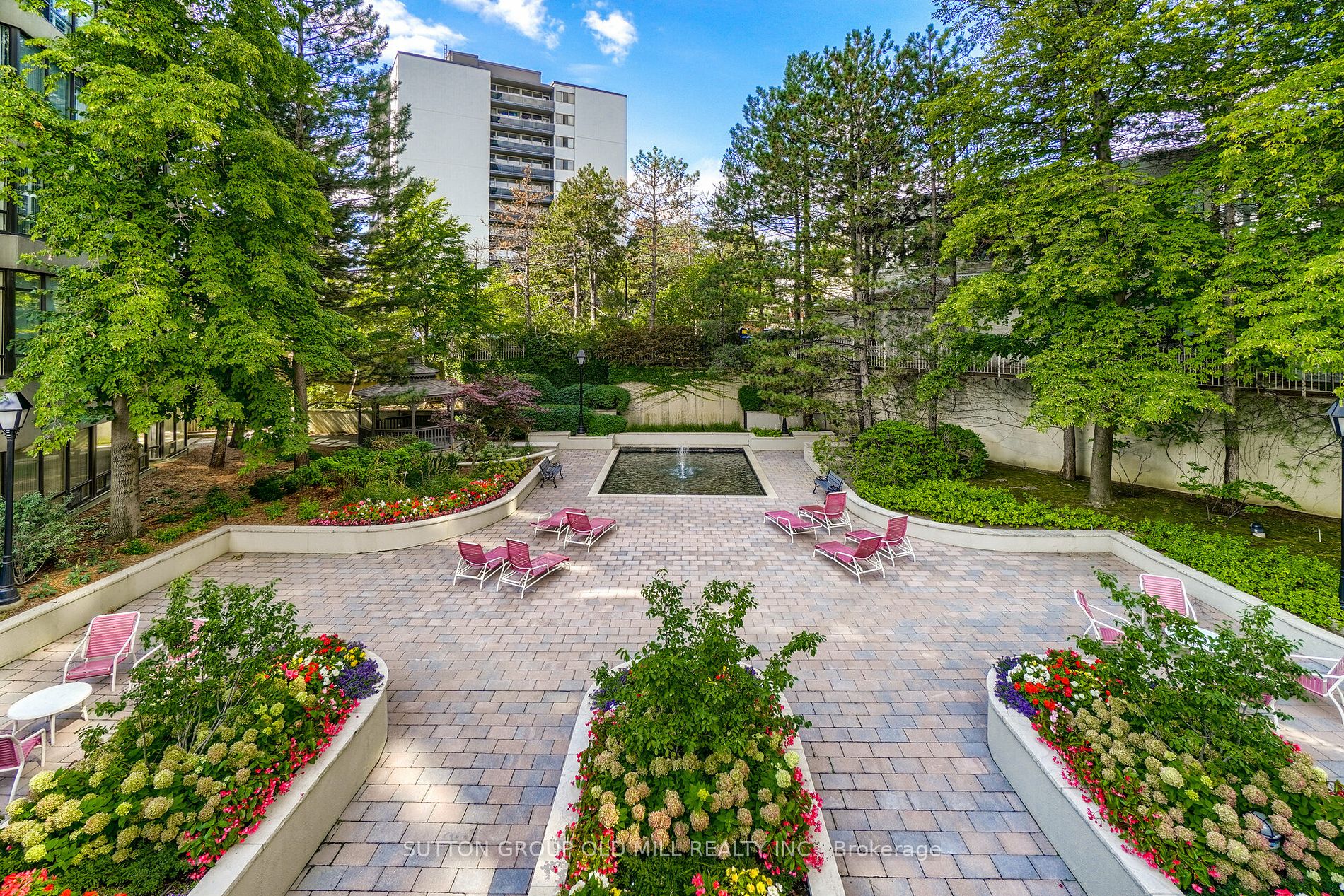 1300 Islington Ave, #2107