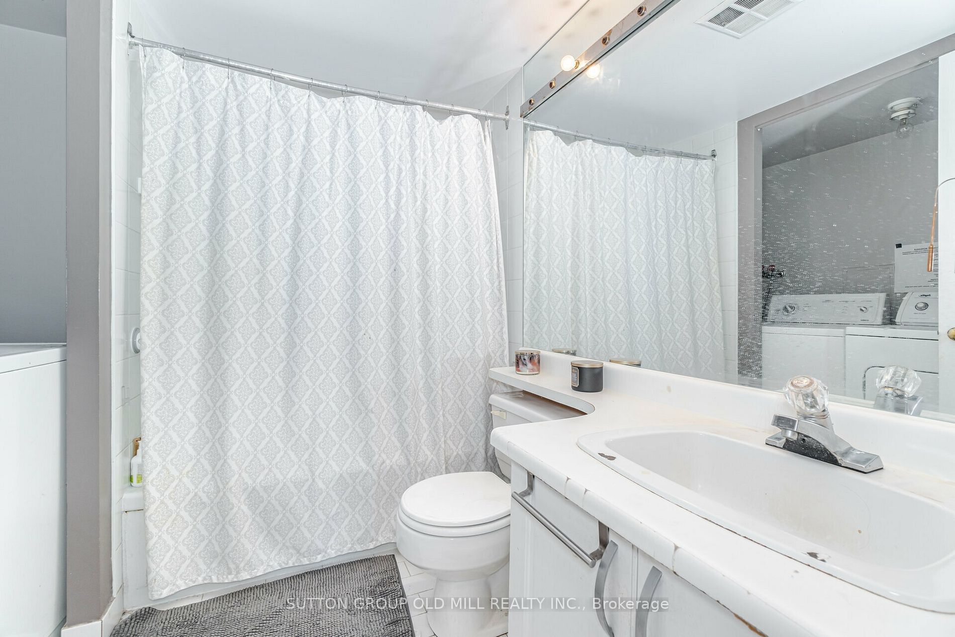 1300 Islington Ave, #2107