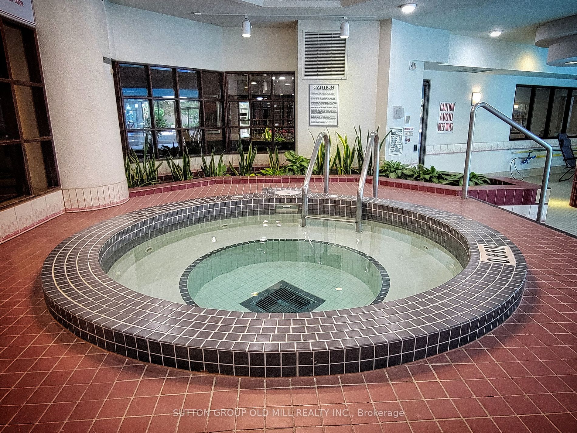 1300 Islington Ave, #2107