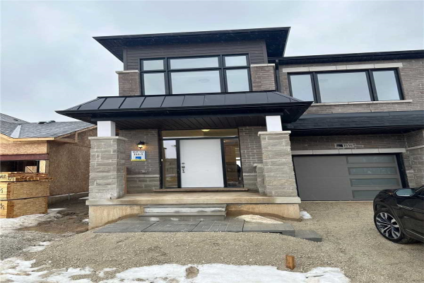 1514 Rose Way, Milton
