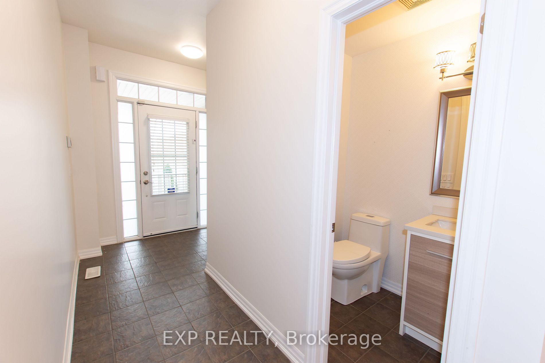 Listing W5992596 - Large Photo # 3