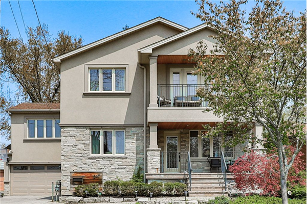 1247 Haig Blvd, Mississauga