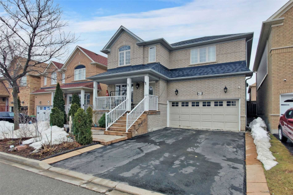 41 Beachpoint Blvd, Brampton