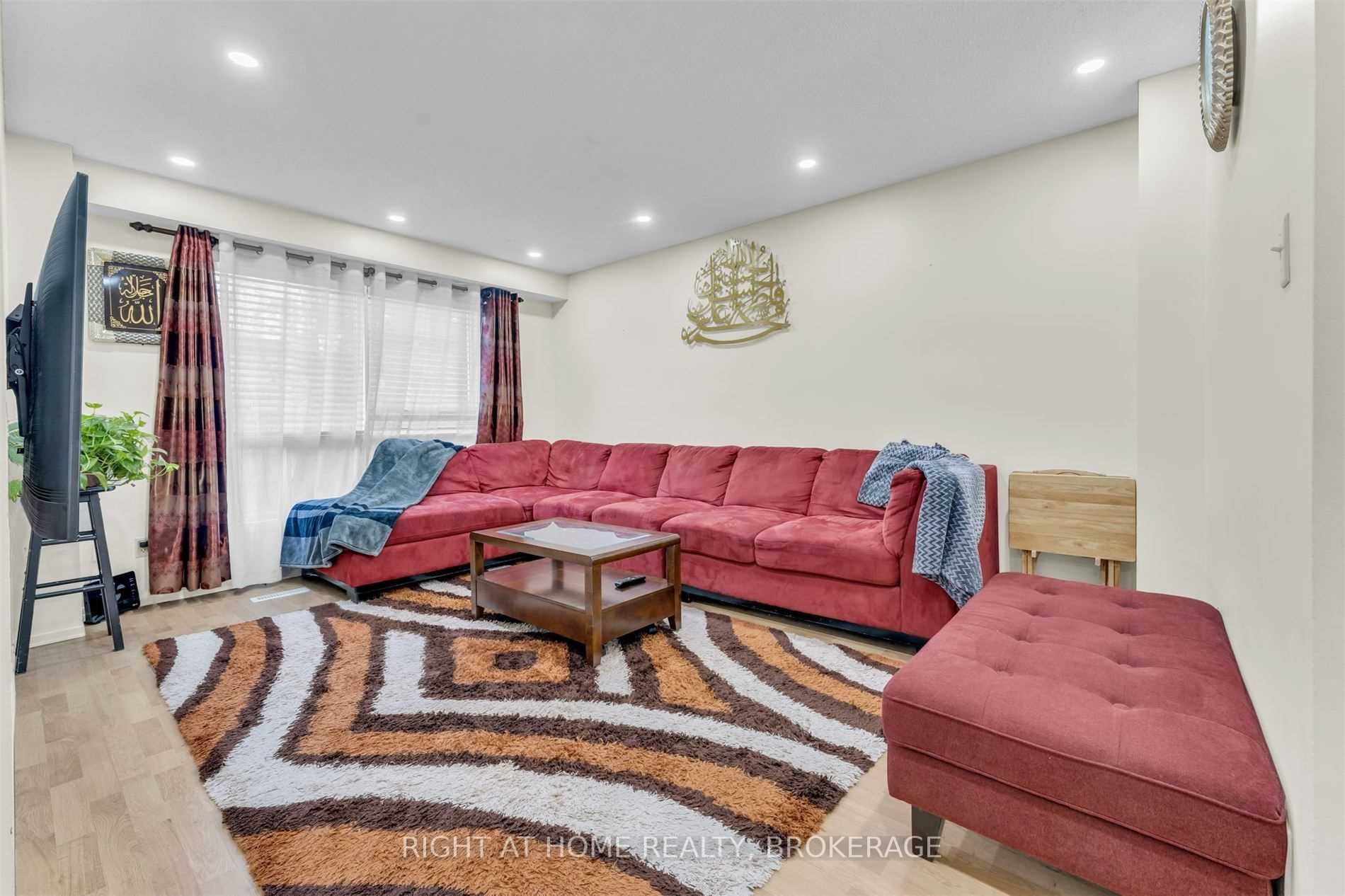 Listing W5992701 - Large Photo # 7