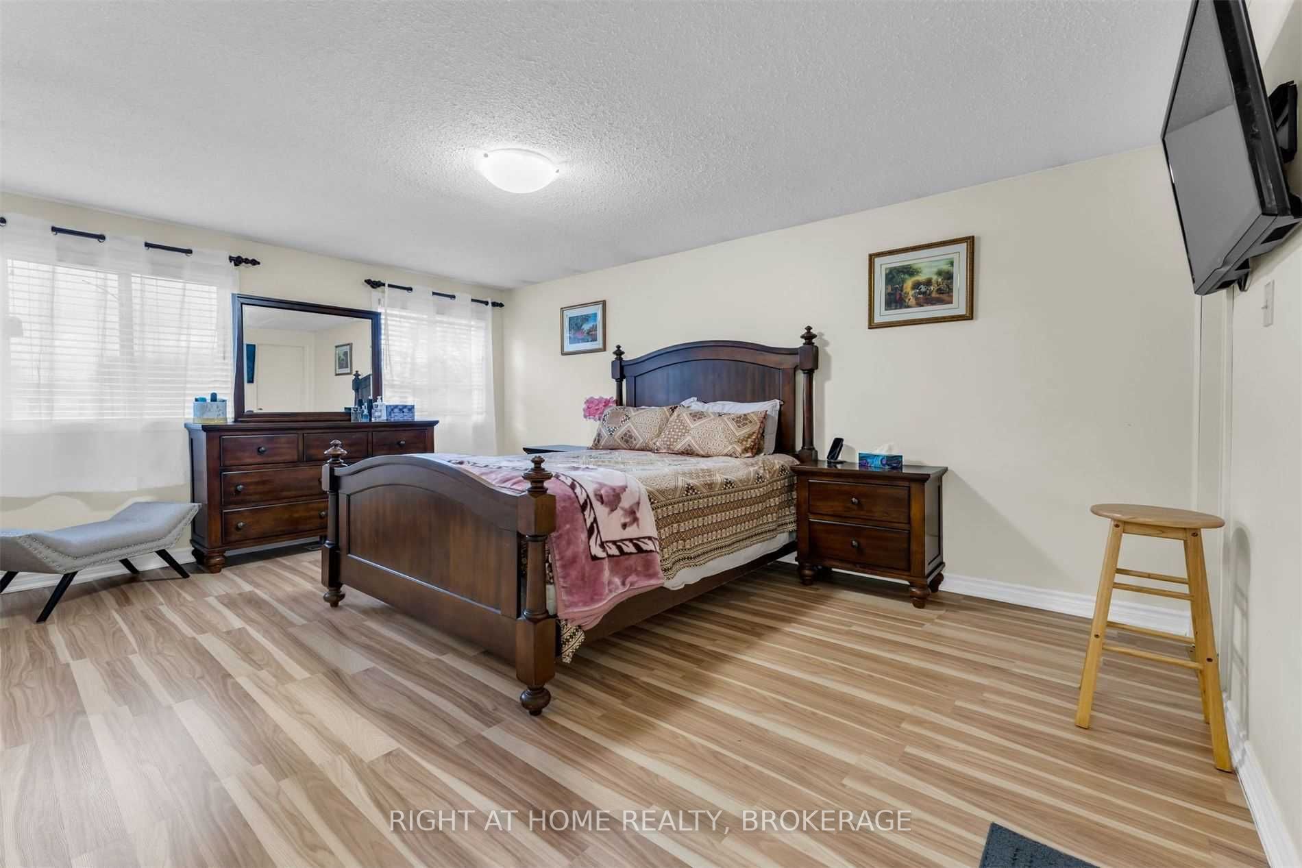 Listing W5992701 - Large Photo # 18