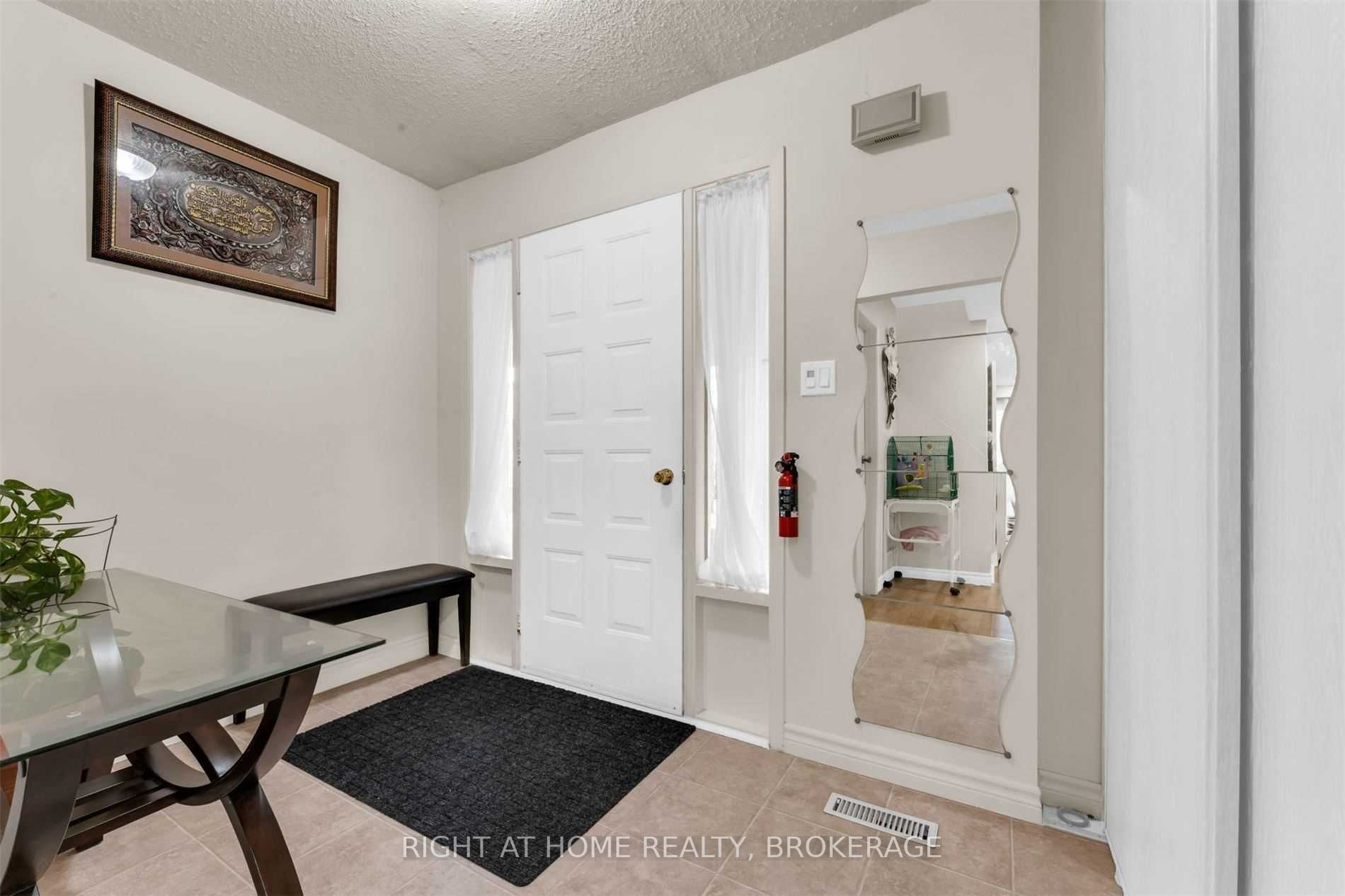 Listing W5992701 - Large Photo # 5