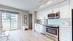 2212 Lake Shore Blvd W, #612
