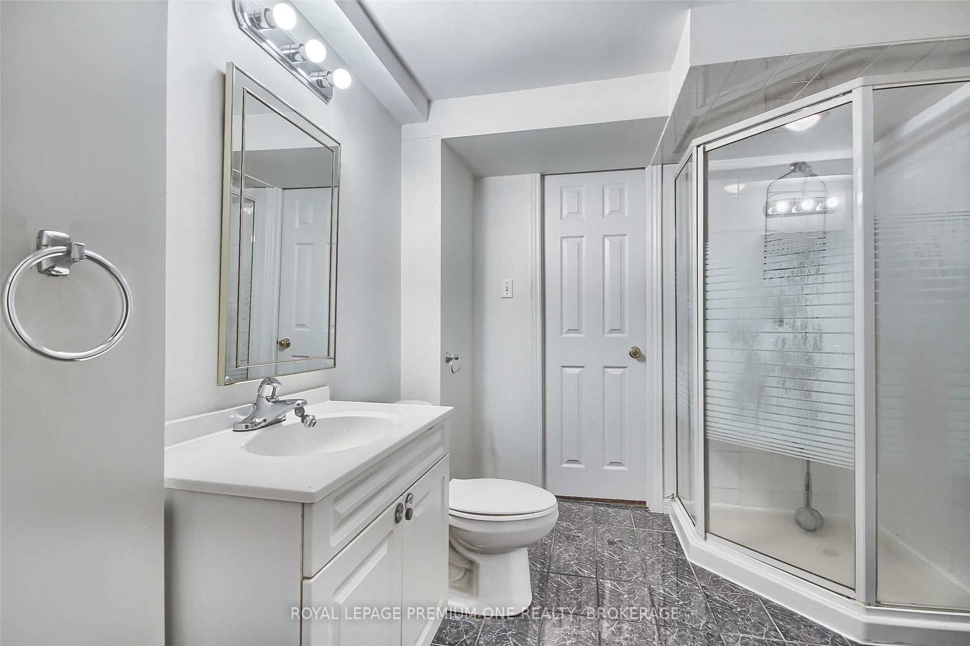 Listing W5993637 - Large Photo # 35