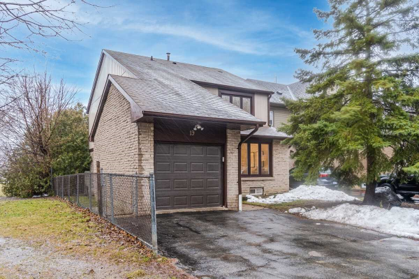 19 Hellensfield Cres, Toronto