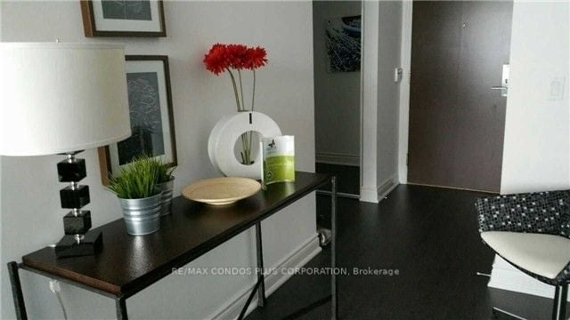 80 Marine Parade Dr, #327