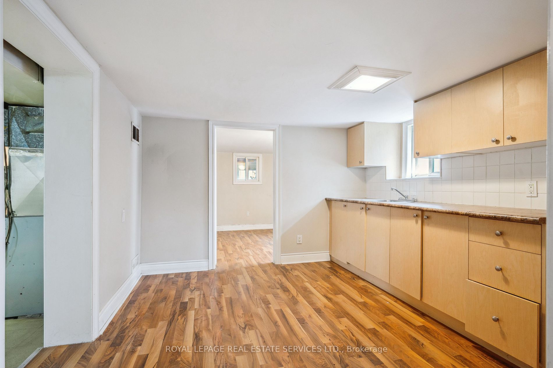 8 Culnan Ave