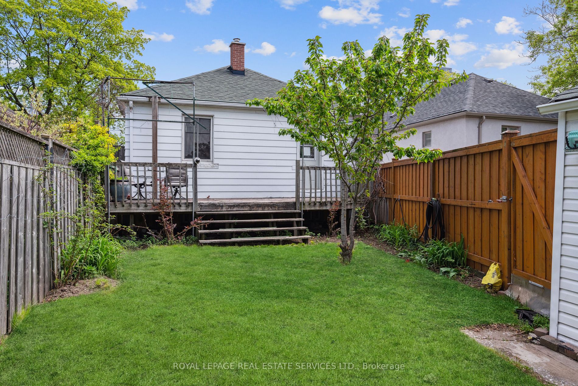 8 Culnan Ave