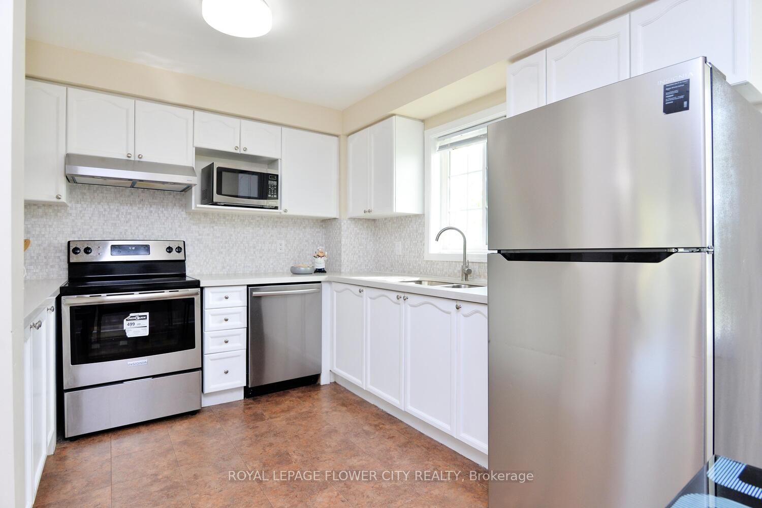 4950 Rathkeale Rd S, #9
