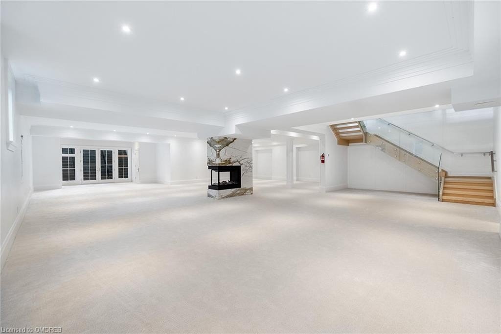 2280 Doulton Drive