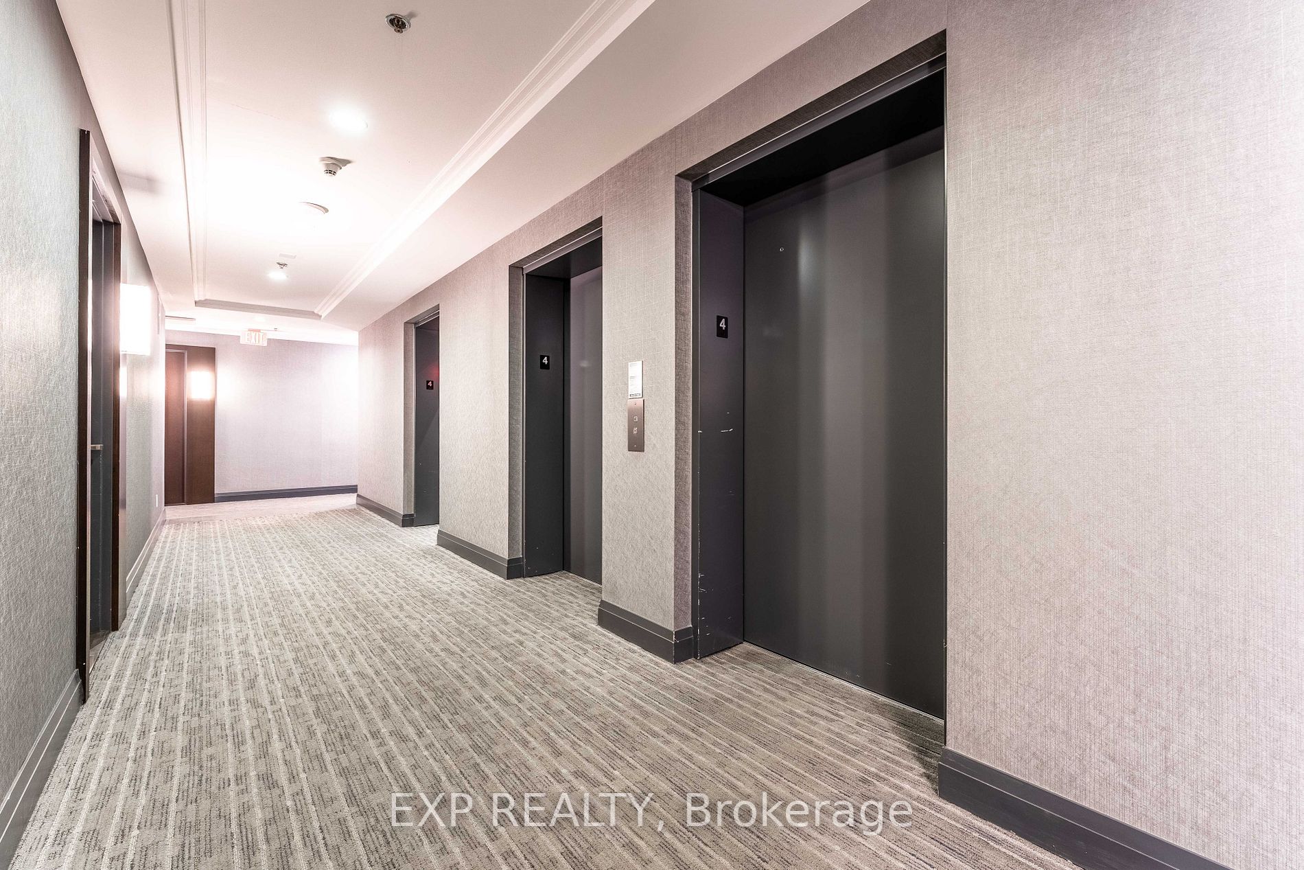 Listing W5994236 - Large Photo # 11