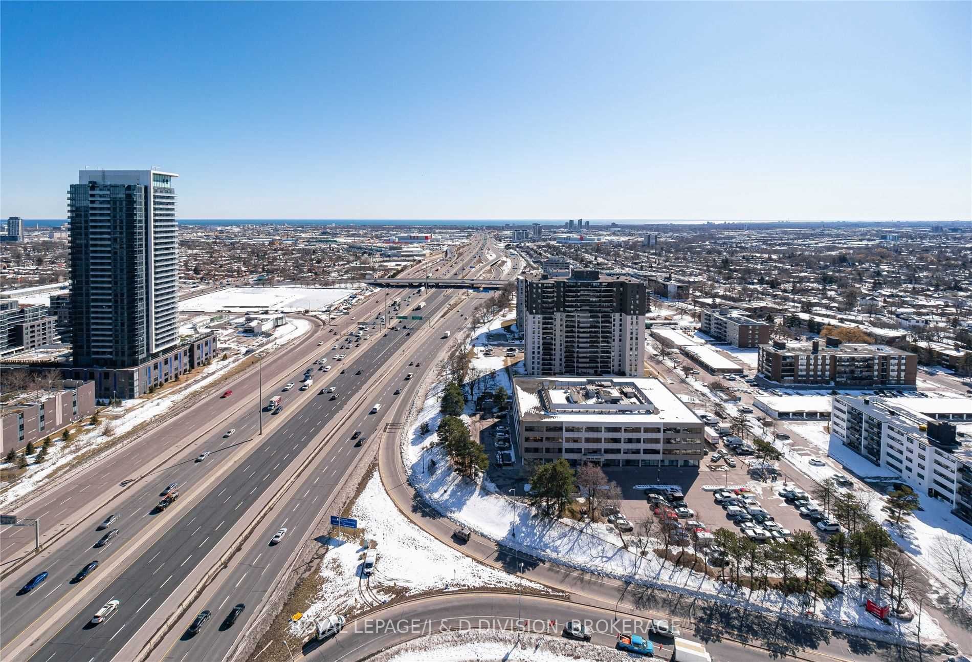 2 Eva Rd, #2728