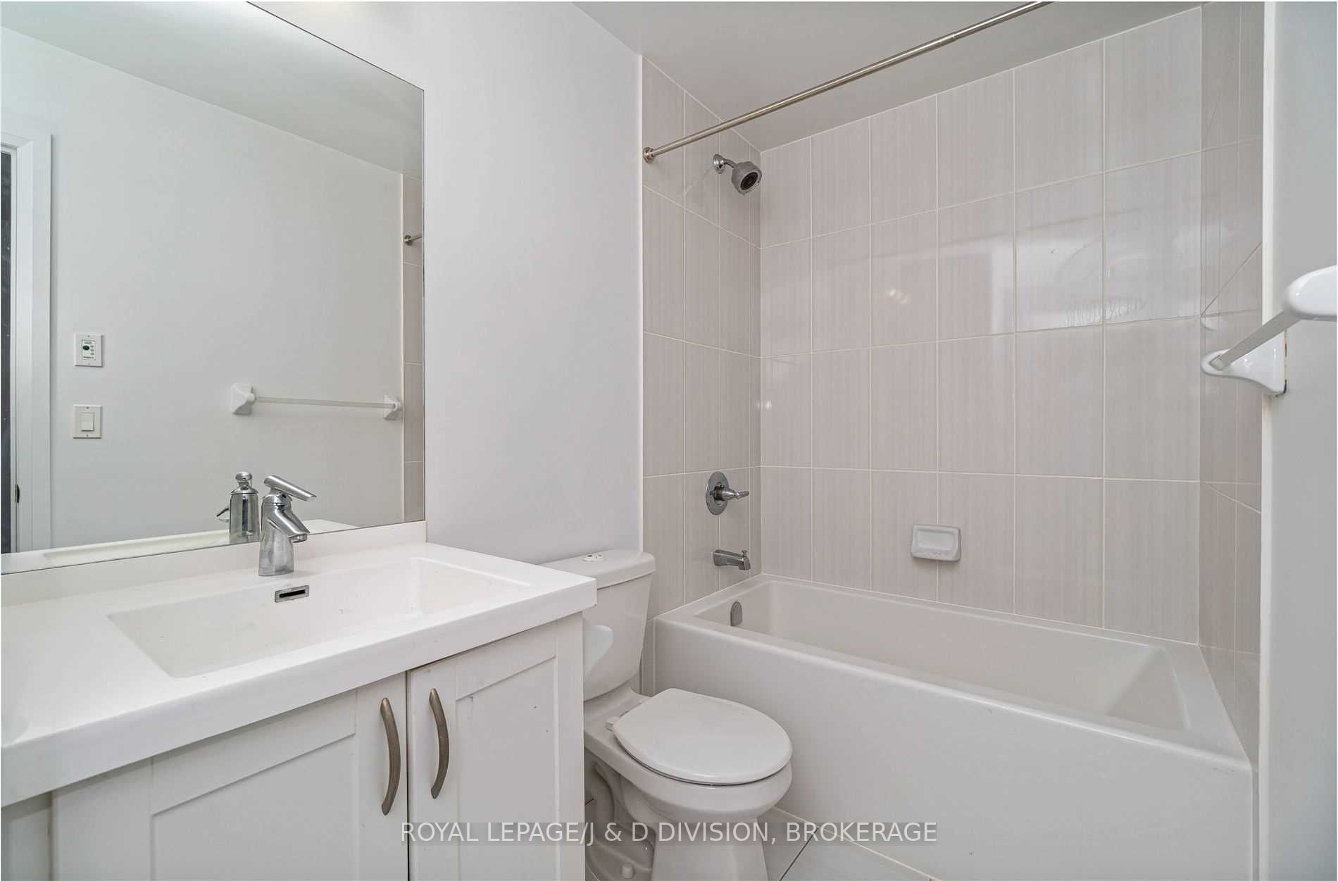 2 Eva Rd, #2728