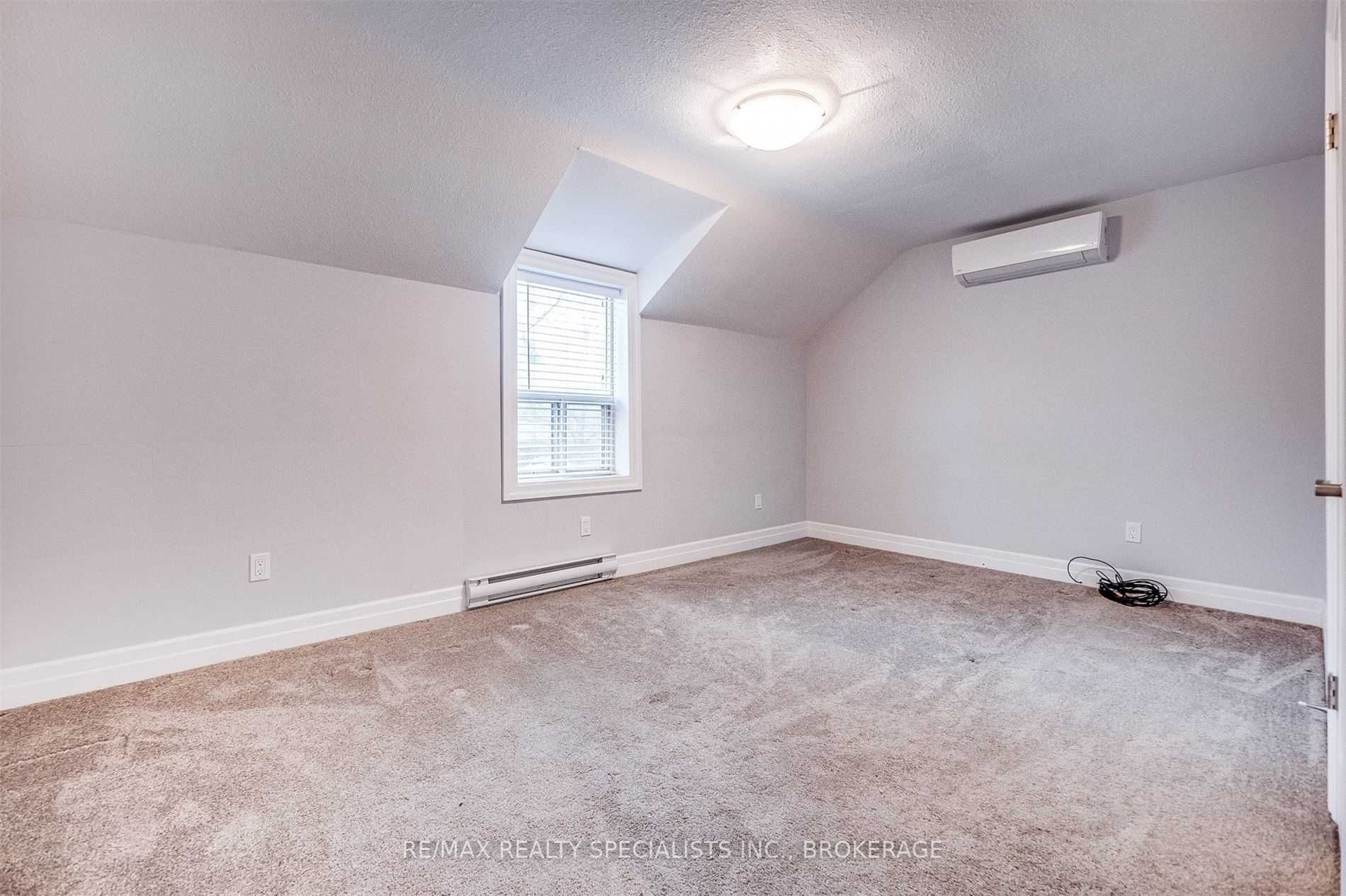 Listing W5994301 - Large Photo # 25