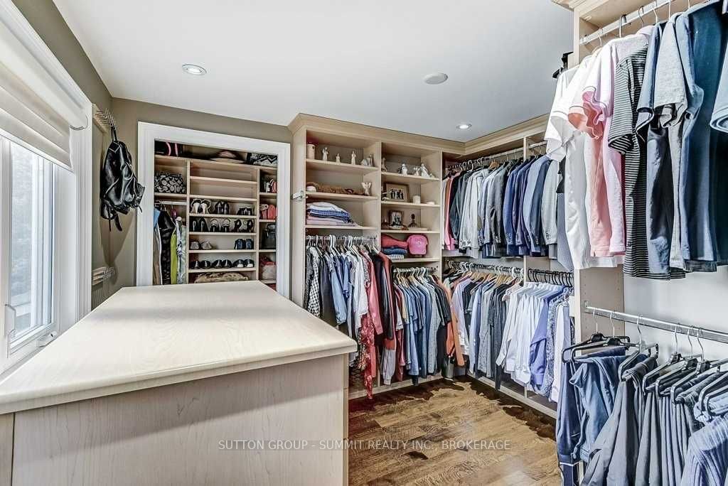 2059 Kawartha Cres