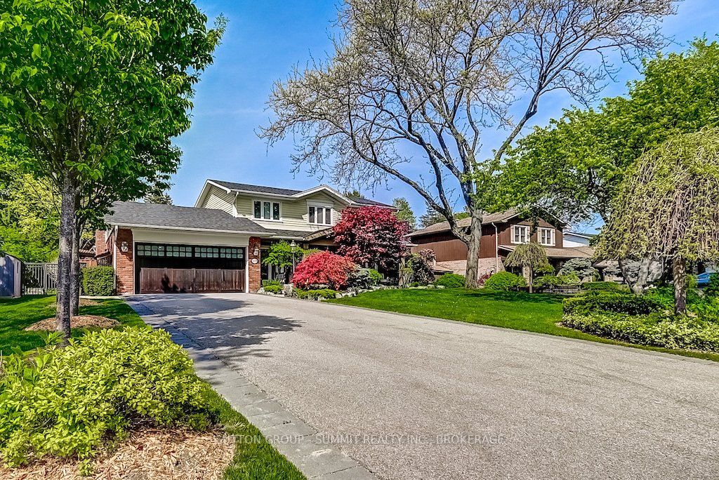 2059 Kawartha Cres