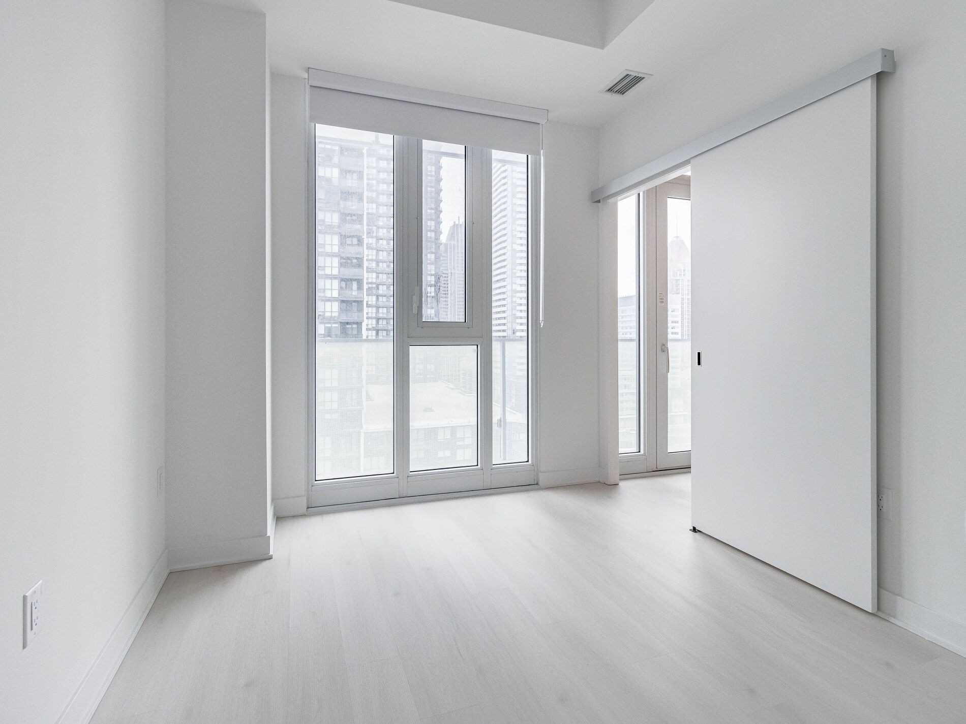 3900 Confederation Parkway, #1210