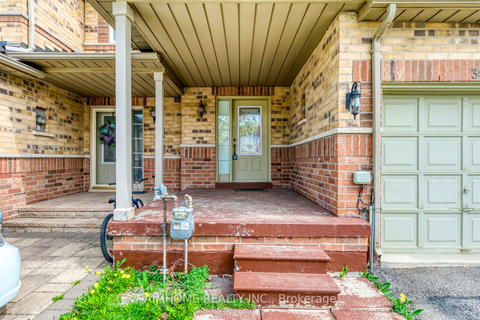 340 Kittridge Rd
