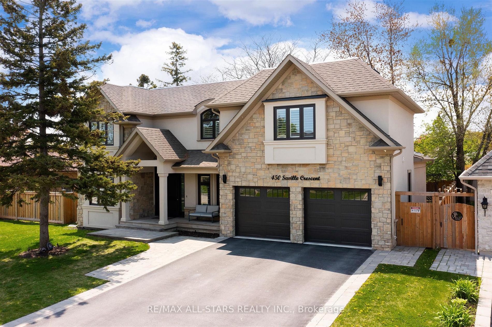 450 Saville Crescent