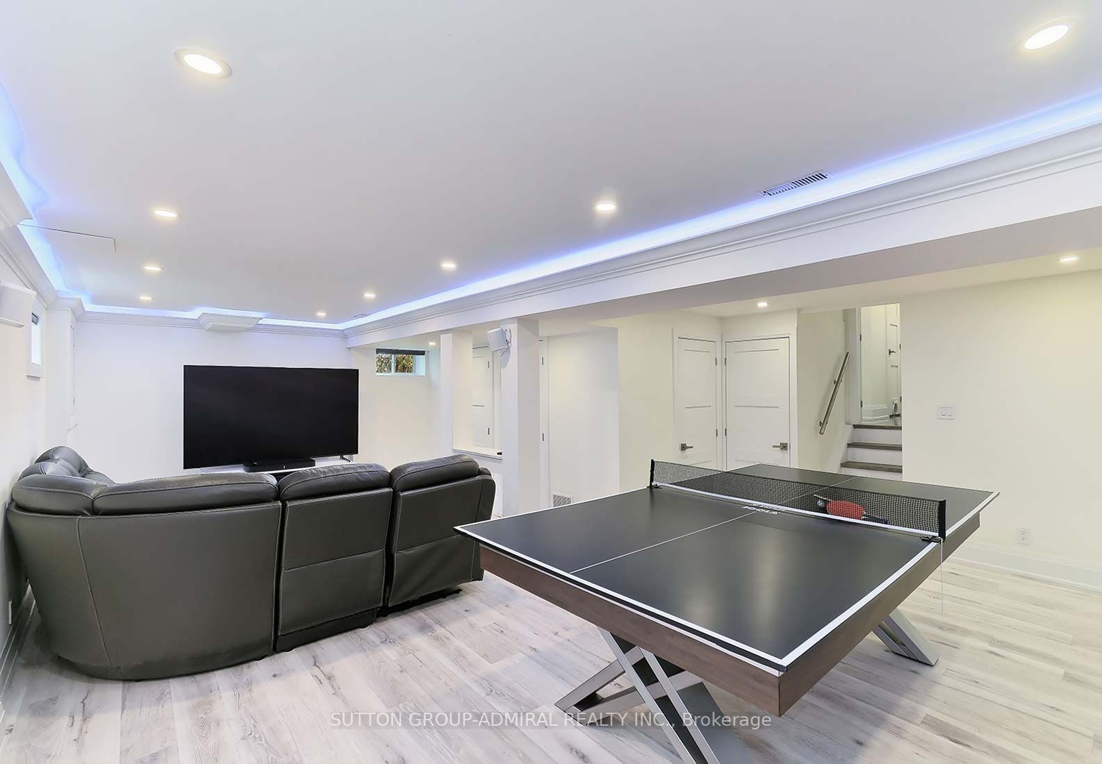 2816 Constable Rd