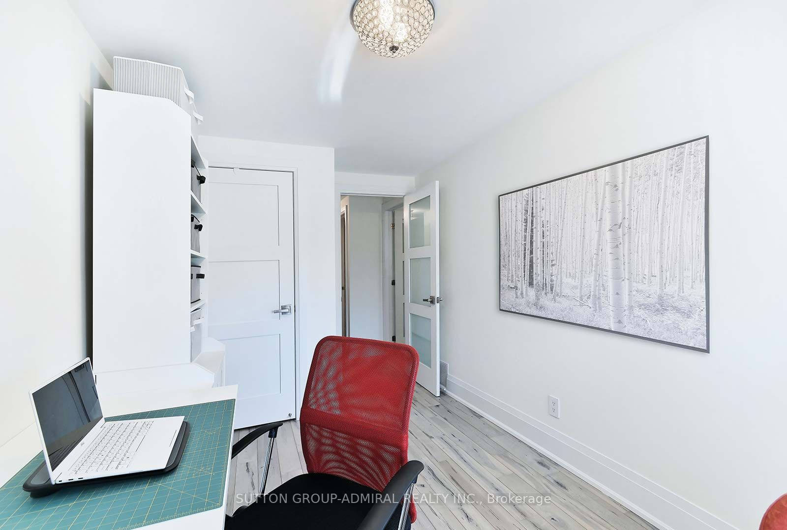 2816 Constable Rd