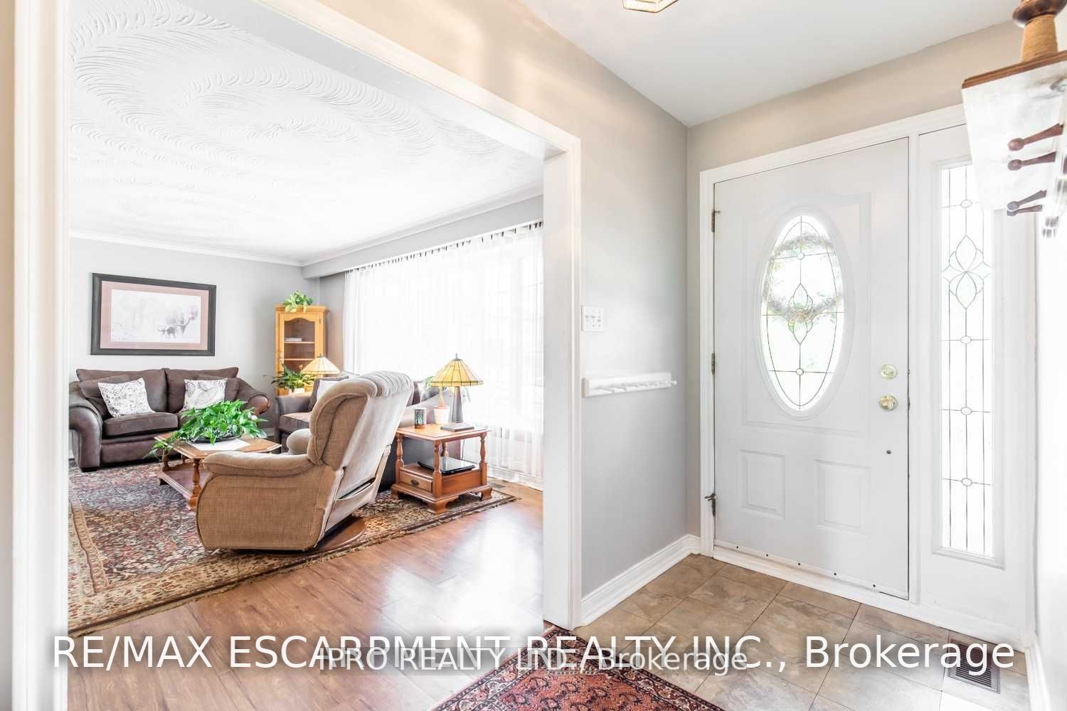 Listing W5994952 - Large Photo # 3