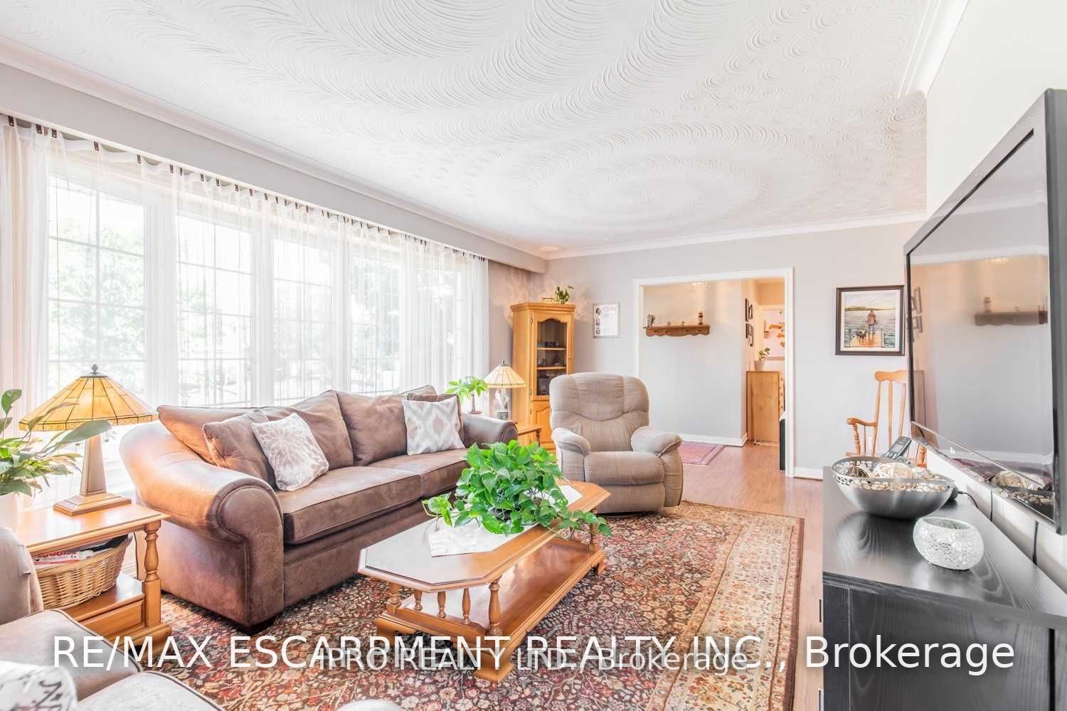 Listing W5994952 - Large Photo # 4