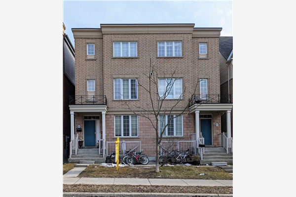 365 Assiniboine Rd