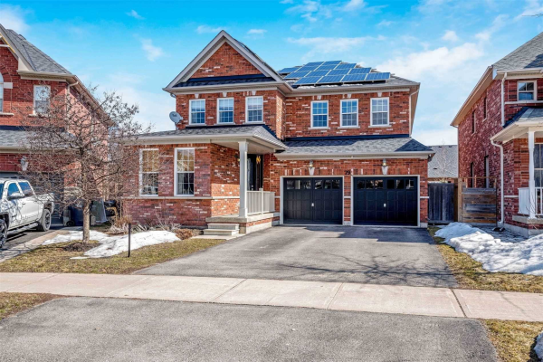 79 Paisley Green Ave, Caledon