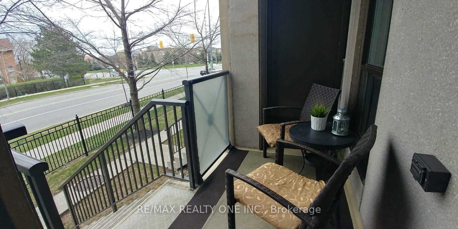 220 Forum Dr, #Th#111