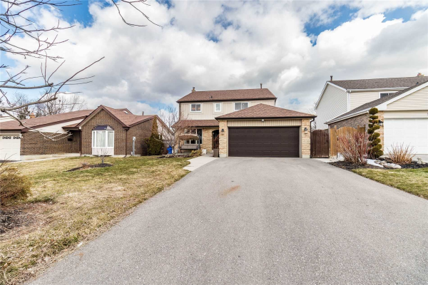 9 Mansfield St, Brampton