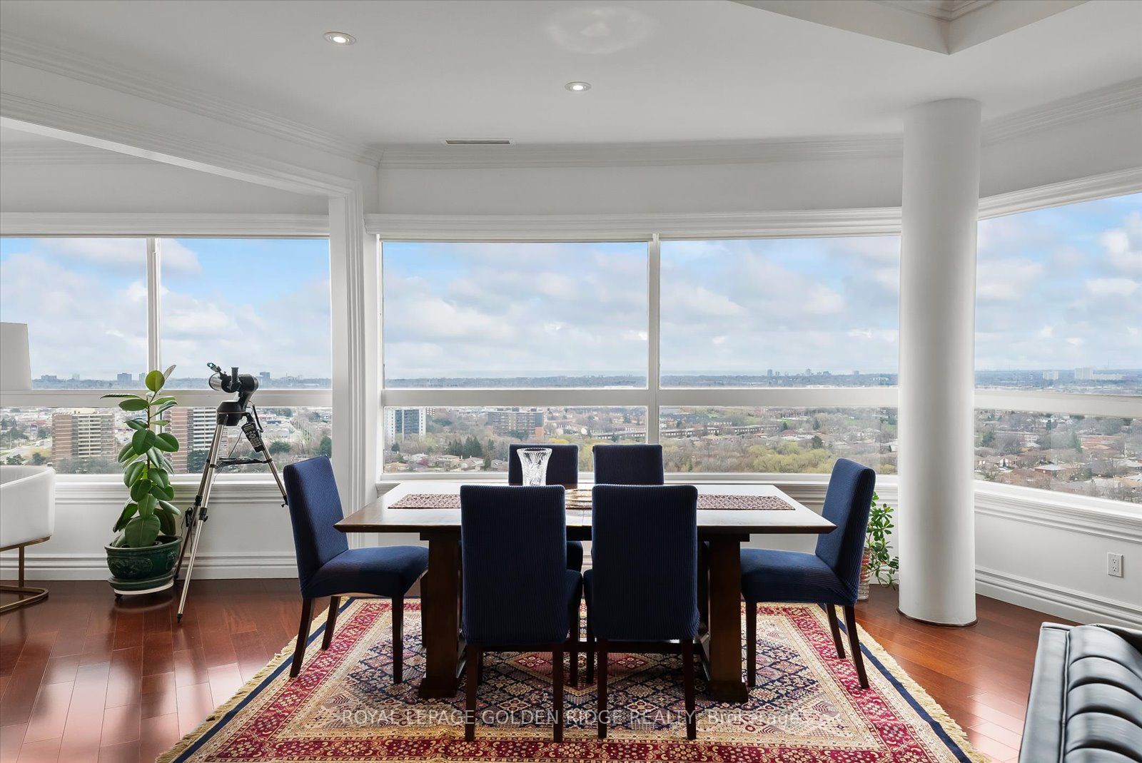 1300 Bloor St, #2502