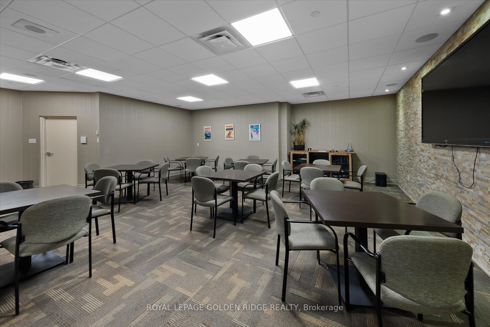1300 Bloor St, #2502