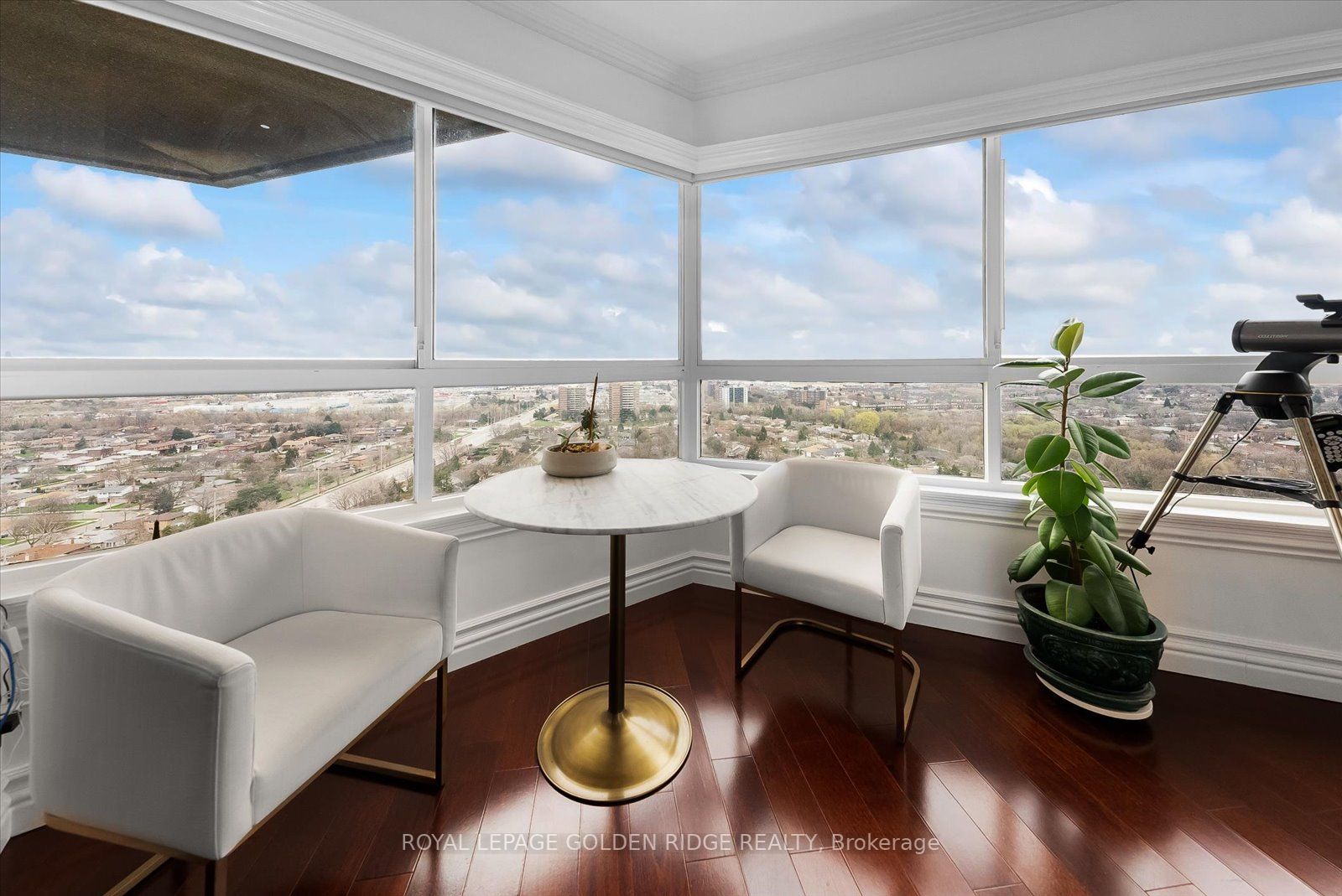 1300 Bloor St, #2502