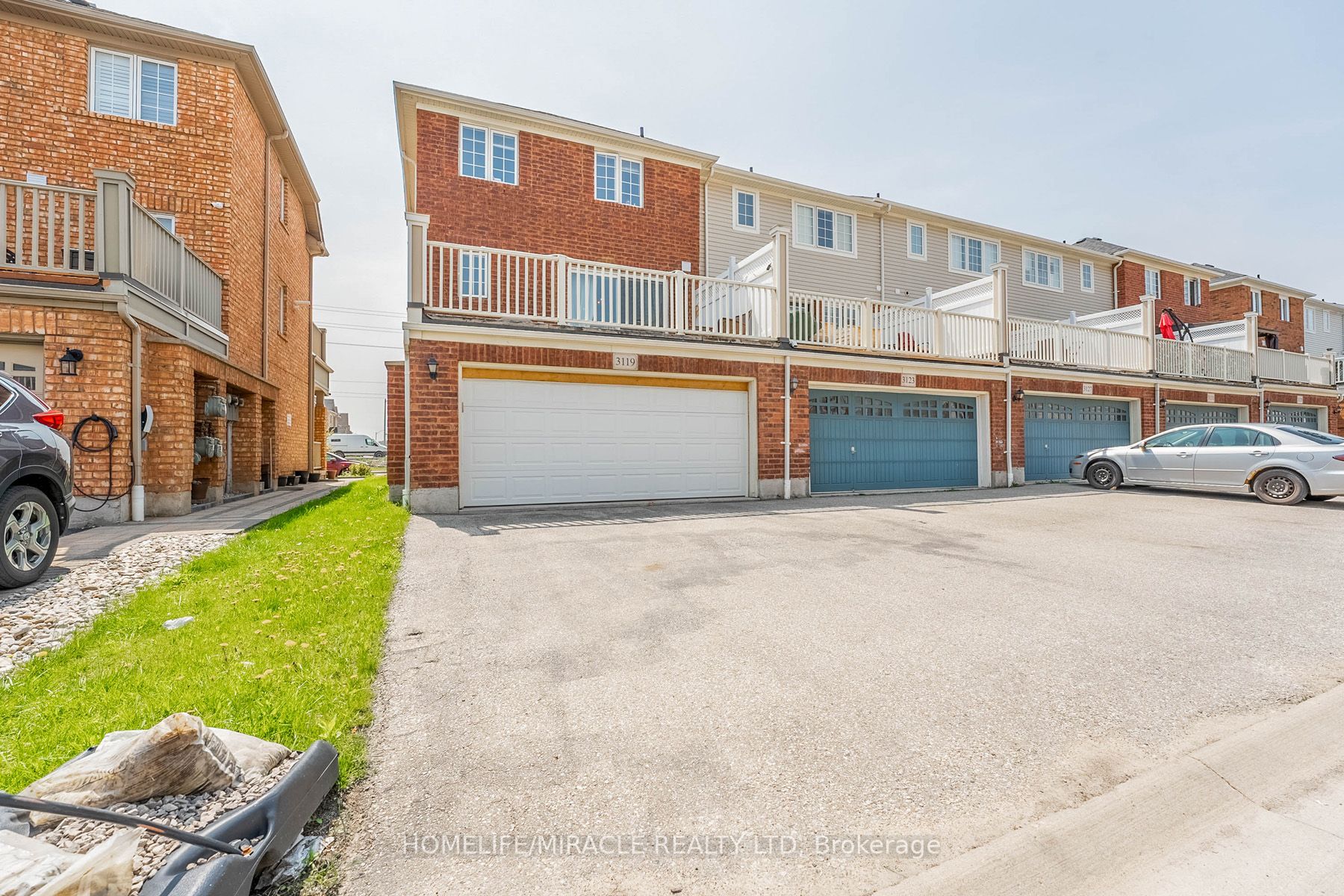Listing W5995548 - Large Photo # 4