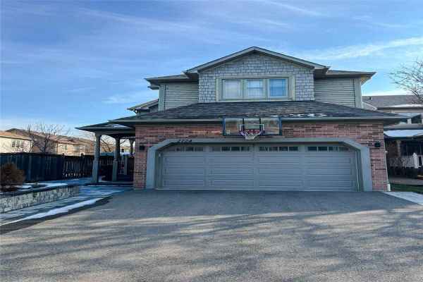 2724 Galleon Cres, Mississauga