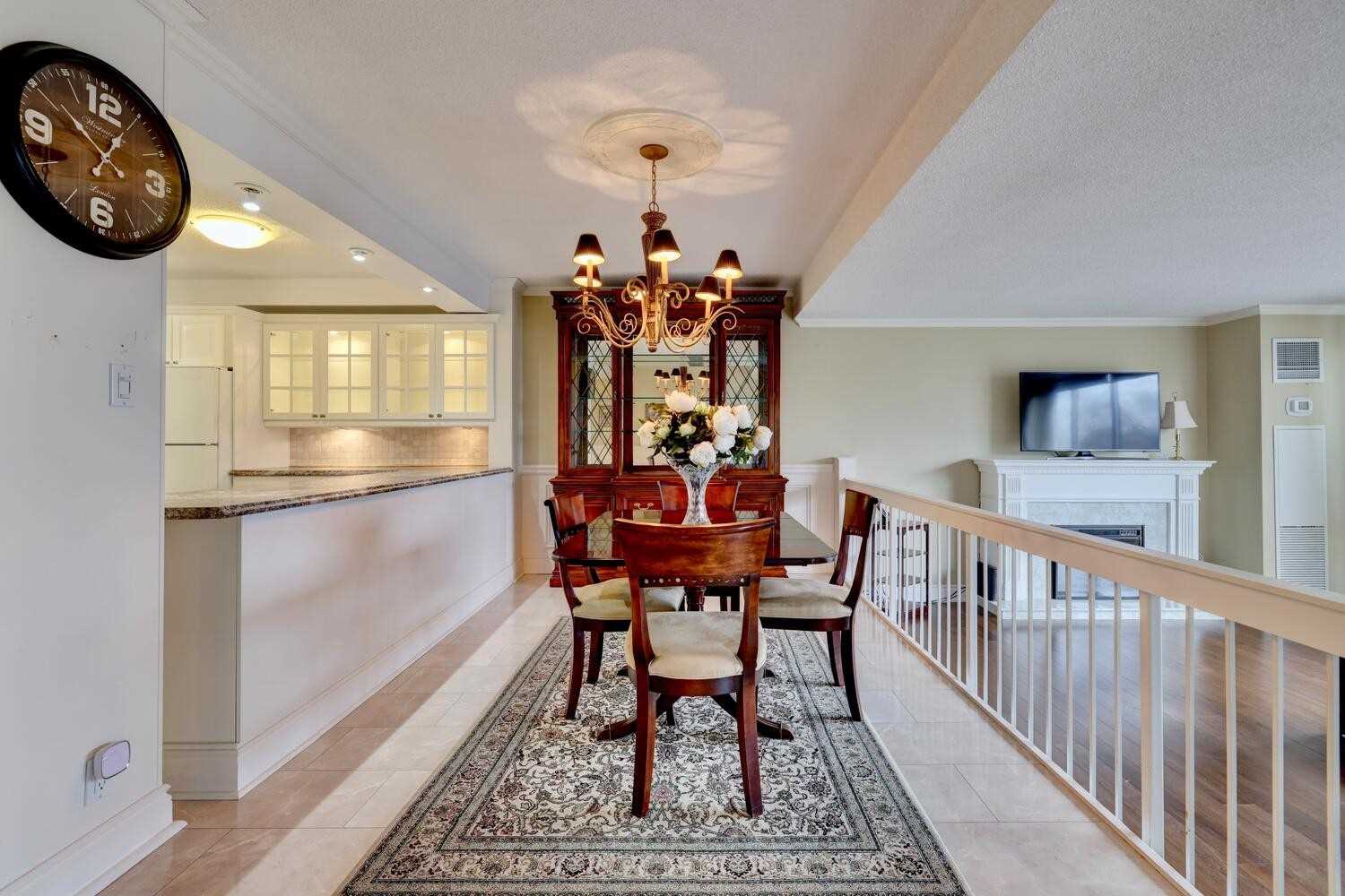 Listing W5995811 - Large Photo # 13