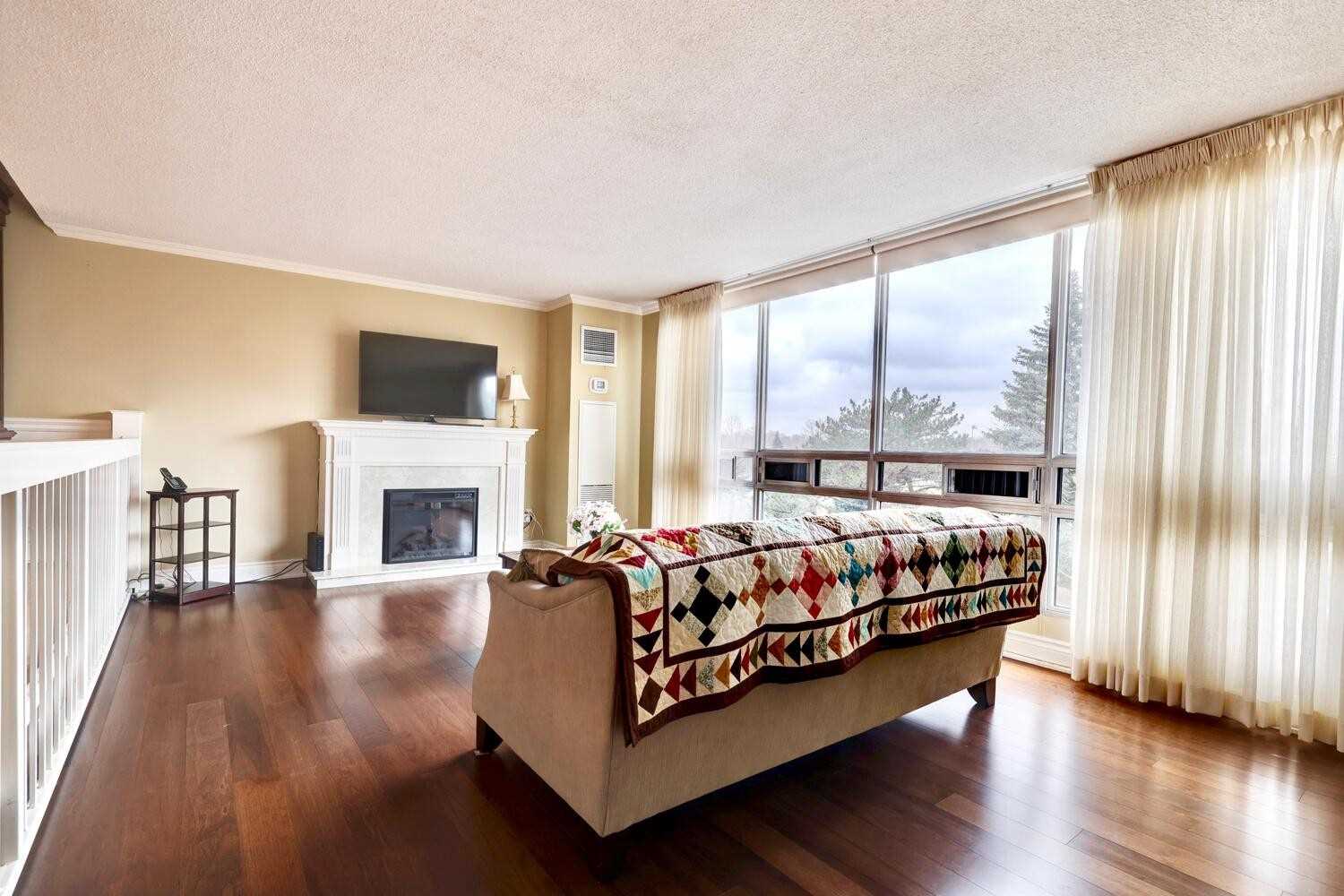 Listing W5995811 - Large Photo # 15