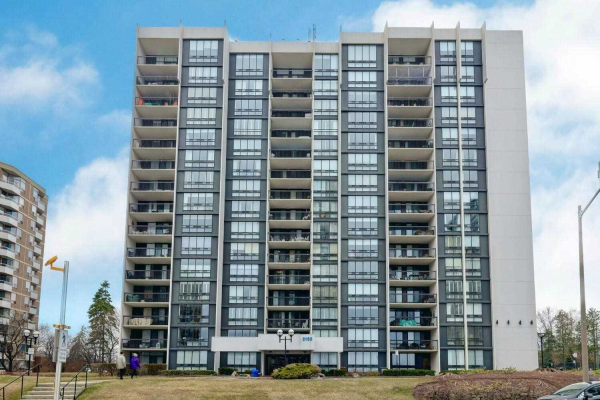 2185 Marine Dr, Oakville